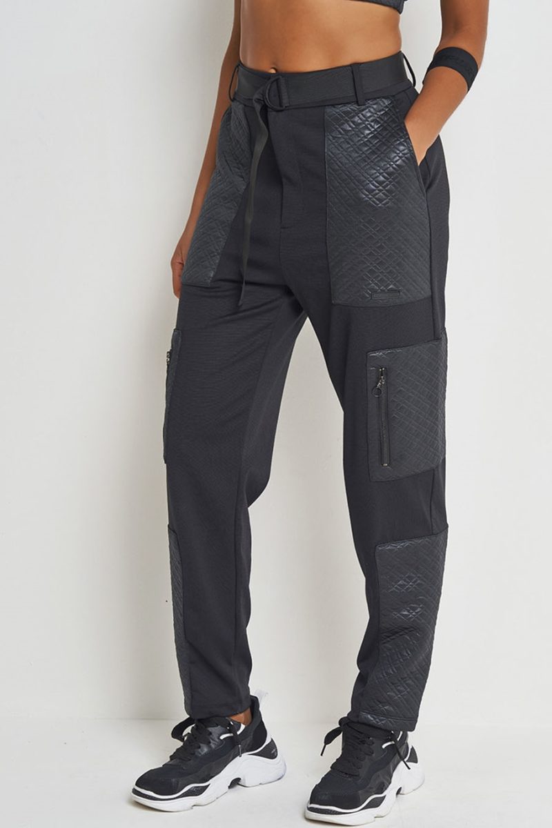 Calça Cargo Matelassê Com Cinto Sport Style