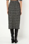15246593003_saia_midi_justa_em_malha_jacquard_com_padronagem_xadrez-allure-vestimenta202.webp